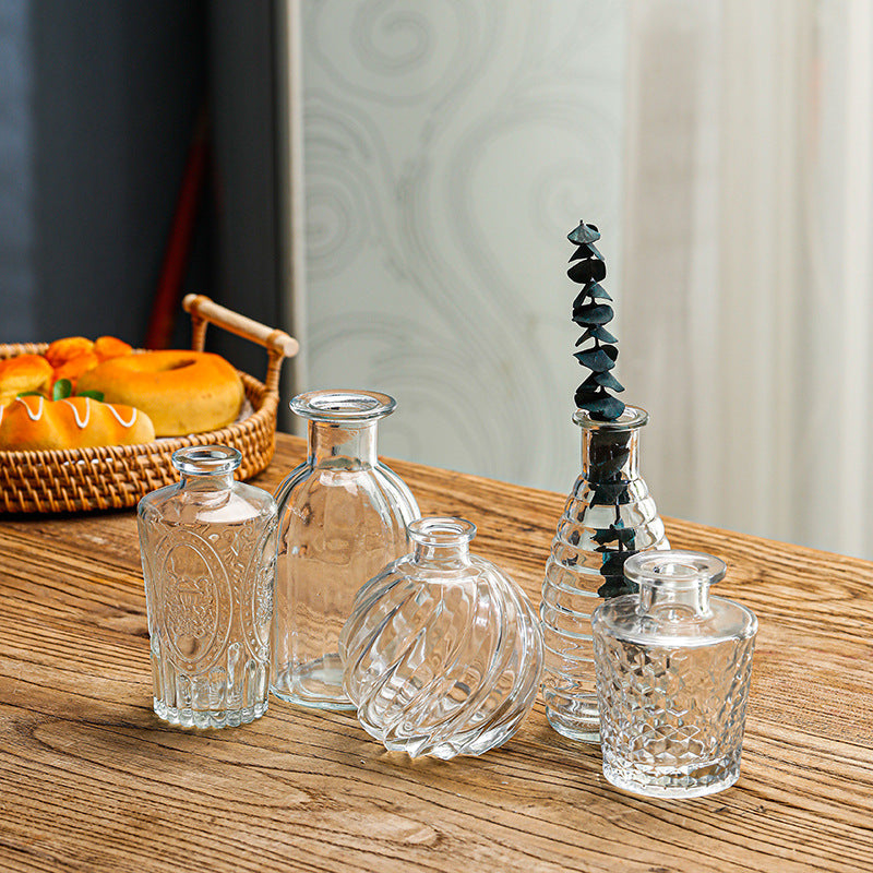 Nordic medieval mini vase flower arrangement ins wind glass high sense and high value ornaments light luxury European vase